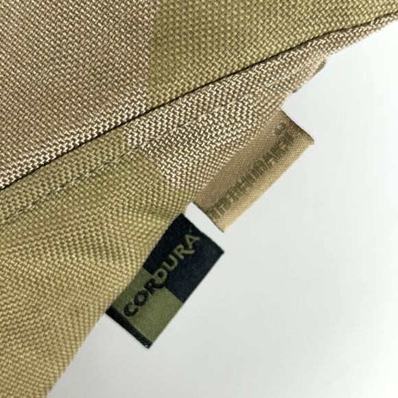 CamelBak Maximum Gear Desert Camo Thermobak 3L Hydration Back Pack Cleaning Kit - Picture 4 of 8